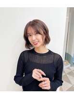 ローネス 銀座(LONESS)&nbsp;20代30代40代大人可愛い　レイヤーカット　ラベージュ