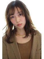 スリー スタンド(THREE STAND)&nbsp;20代30代40代大人かわいいゆるふわ愛され髪＊カーキベージュ