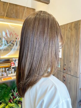 カシータヘアリゾート 熱田千年店(Casita Hair Resort) 【ベージュカラー】ハイライトスタイル