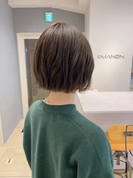 フランチェスカドット(francesca.) ショコラブラウン×切りっぱなしボブ【竹中慎治】梅田