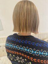 ネオリーブエム(Neolive em;)&nbsp;切りっぱなしボブ