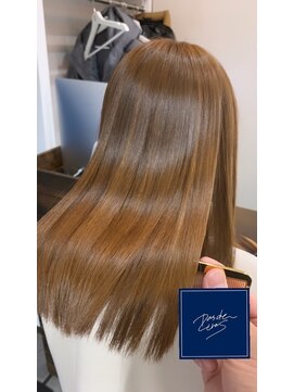 パドトロワ(Pas de trois) 新潟　髪質改善　グラメント　最高級ヘアケアシリーズ