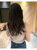 カミエ(kamie)&nbsp;＊くすみカラー グレージュ ロングヘア 三宮美容室 神戸