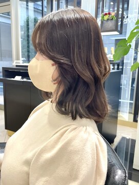 ラブクロムトーキョー オモテサンドウ(LOVECHROME OMOTESANDO) 大人かわいい美髪ペールベージュの外ハネボブくびれヘア韓国前髪