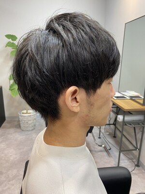 学生からビジネスマンまで！繊細なカット技術で、清潔感のある最旬トレンドヘアに☆