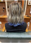 ミディアムヘアブリーチカラー裾カラー