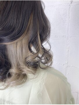 ラックスビー ユナイテッド 神戸三宮いくたロード店(LUXBE UNITED) ☆ブルージュ×ミルク多めミルクティー☆インナーカラー☆