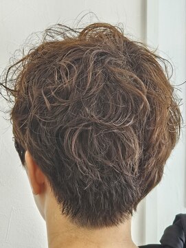 レリビー アウラ(LELiBE_'aula) ショートヘアー