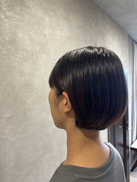 ルアン(LOUEN) ミニボブでスッキリ