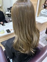 アヴァンス 江坂店(AVANCE.) 柔らかベージュ