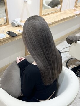 ポイントファイブバイソレイユ 豊橋駅前大通店(.5 by SOLEIL) グレーカラー