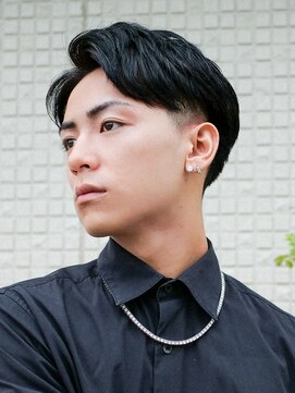 エルマーク 豊中(L-MARK) センターパートニュアンスパーマ韓国カルマパーマコンマヘア