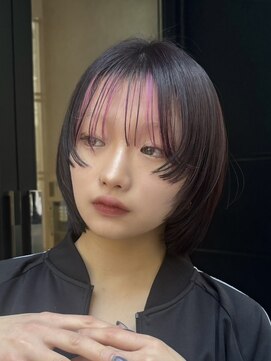 ノイ(noi) 顔周りレイヤーカットくびれヘアミルクティーベージュカラー