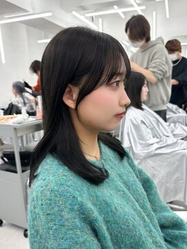 アマトウキョウ アユンチェ(AMA TOKYO×AYUNCHE) 前髪顔まわり韓国ヘアレイヤーカットサイドバンク2wayバンク韓国