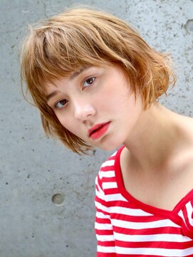 アンドレイ 表参道(andrey) イメチェン/ホワイトブロンド/外ハネボブ/美髪/表参道/髪質改善