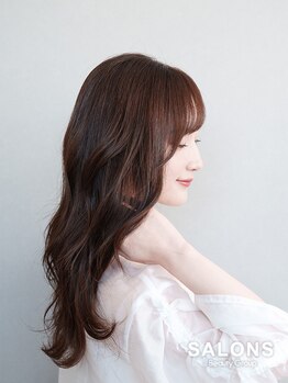 サロンズヘア 丸亀土器店(SALONS HAIR)の写真/心をこめた施術で、魅力UP間違いなし☆女性スタイリストが多いサロンだから理想や髪のお悩みも話しやすい◎