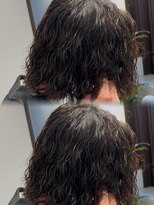 ステラ(STELLA)&nbsp;ロン毛パーマ/スパイラルパーマ/ツイストスパイラル/縦落ち