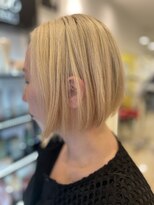 美粧ほそや 横浜反町&nbsp;ハイトーンカラーボブ