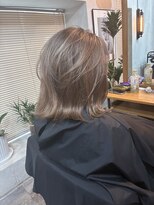 マスカリ(muscali)&nbsp;【原田】ハッシュカット　レイヤースタイル　ハイライト