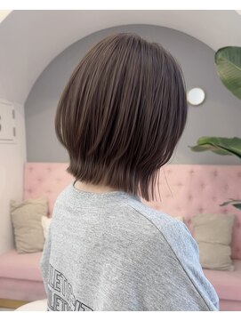サンド 大阪梅田(sand) ココアベージュ/オリーブグレー/小顔/大阪/ボブ/レイヤーボブ