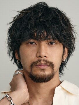 フィフスパーク(fifth PARK) 渋谷波巻きツイストスパイラル強め無造作パーマ束感メンズカット