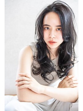 テイラー(Taylor) ［Taylor］☆大宮　ゆるふわウェーブ×アッシュグレー