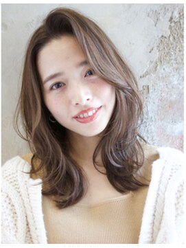 アフロート ルヴア(AFLOAT RUVUA) イルミナカラー【ヌーディベージュの色気かきあげレイヤー】京佳