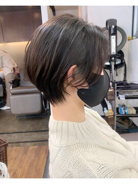 レイラバイアフロート 吉祥寺(Lila by afloat) 【畑中正敏】20代30代40代◎小顔丸みくびれショート、ボブ