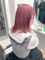 ヒビヲ(HIBIO)&nbsp;ダブルカラーピンクベージュピンクカラーケアブリーチミニボブ