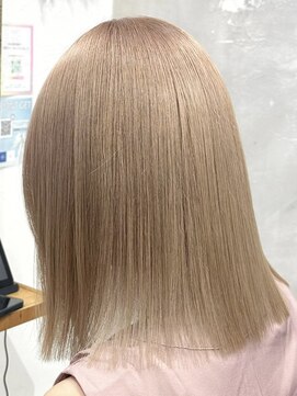 ロア 福岡天神本店(LORE) ダブルカラーベージュカラーケアブリーチカラーハイトーンカラー