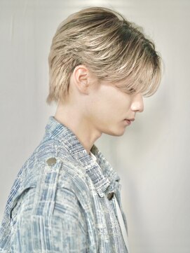 ジョエミバイアンアミ(joemi by Un ami) 外国人風メンズカット センターパート メンズハイライト