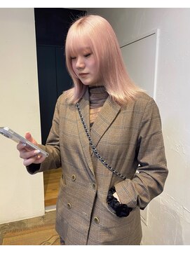クラフト ヘア デザイン(CRAFT HAIR DESIGN) 目を引くペールピンク