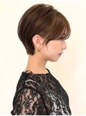 ハイライト白髪ぼかしダブルカラーインナーカラーショートボブ