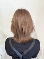 ビューネオ(VIEW NEO)&nbsp;アッシュベージュ/レイヤーカット/似合わせ/谷町四丁目