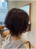 金沢八景ショートボブ丸みショートイルミナカラー顔周りレイヤー