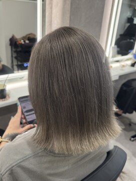 リトバイトゥルークリエイション 大宮(Re:to by True Creation) 【髪質改善】うる艶ストレート×美シルエットボブ