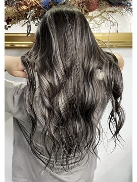 アルカナ 明治神宮前原宿(ARCANA) デザインカラーハイライトカラーケアブリーチダブルカラー渋谷