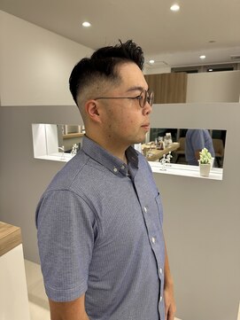 ヤップヘアー(yup hair) スキンフェード×大人ショート