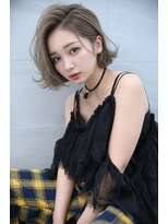 ボックスミコ(Box mico.)&nbsp;20代、30代、40代のグレージュボブをハイライトで大人可愛く