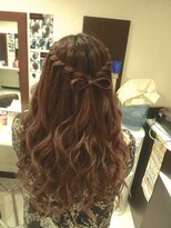 ヘアセットサロンエッジ(Edge)&nbsp;ウオーターフォールダウンスタイル