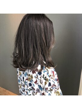 ロアナ 六本木(LOANA ROPPONGI) カーキグレージュ