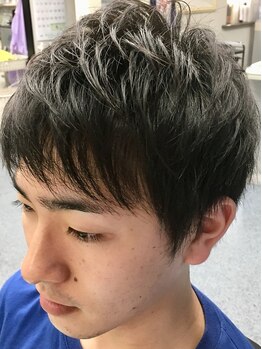 シバタ(SHIBATA)の写真/大人男性から圧倒的支持！安定した高い技術力・経験豊富なスタイリストが1人1人に似合うスタイルをご提案◎