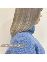 ケリーズグリーン(Kelly's Green) white beige