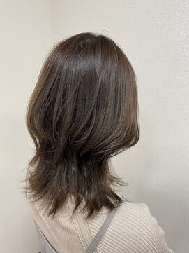 フフ 味鋺店(FuFu) くびれミディ/シークレットハイライト×グレージュ