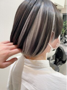 グーフィートーキョー 銀座(Goofy Tokyo) アンブレラカラー/ホワイト×ブラック/インナーカラー/韓国ヘア