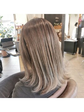 ルイス 喜連瓜破(Luis) エアタッチバレイヤージュ