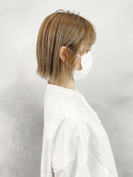 ハルキ ミナト ジャパン オオサカ(HARUKI MINATO japan OSAKA) 外ハネボブ 20代30代40代ヘア 小顔 大阪ボブ 梅田