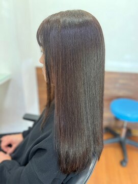 アークスヘアー 20代30代40代ストレートアッシュベージュ髪質改善艶感カラー