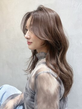 グロー 大宮(GLROW) □ 韓国大宮顔周りレイヤーカットくびれヘアワンホンヘア