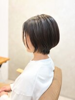 レシェル 松阪(RECIEL)&nbsp;クールな大人ショートボブ